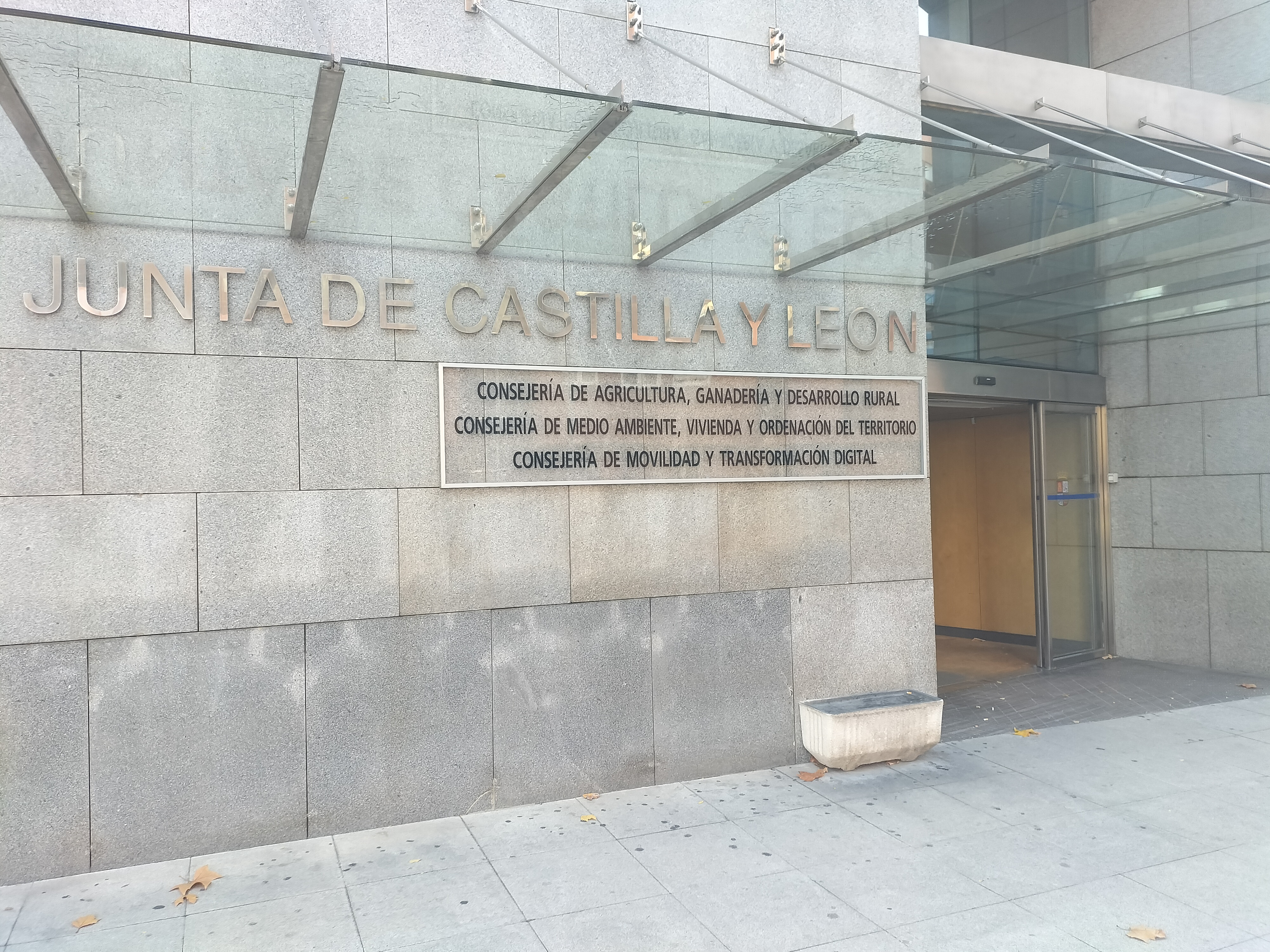 CONSEJERIA DE AGRICULTURA . VALLADOLID.jpg